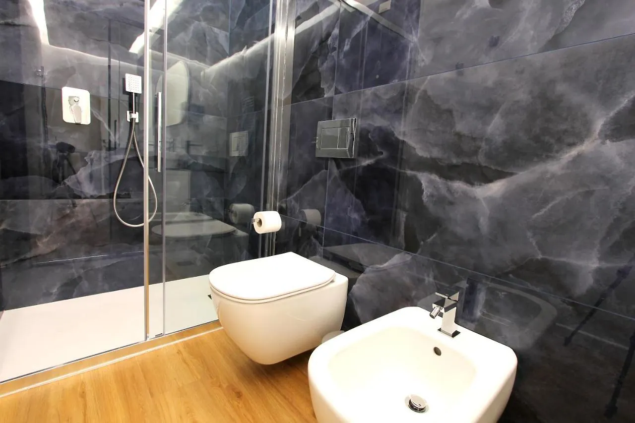 Bertahaus - In Centro Storico Apartment Desenzano del Garda 0*,  Italy